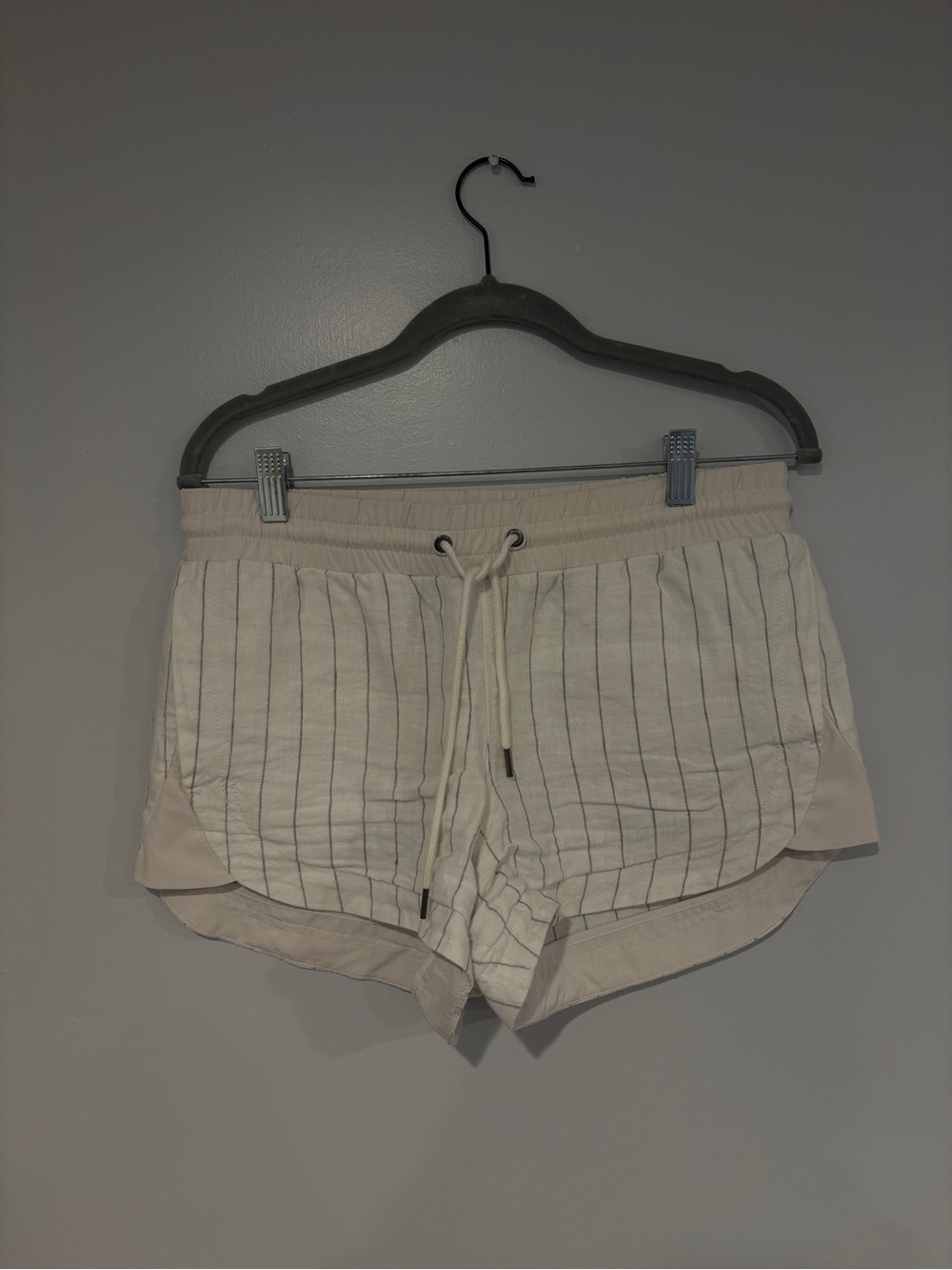 Athleta Cream Pinstripe Athletic Shorts